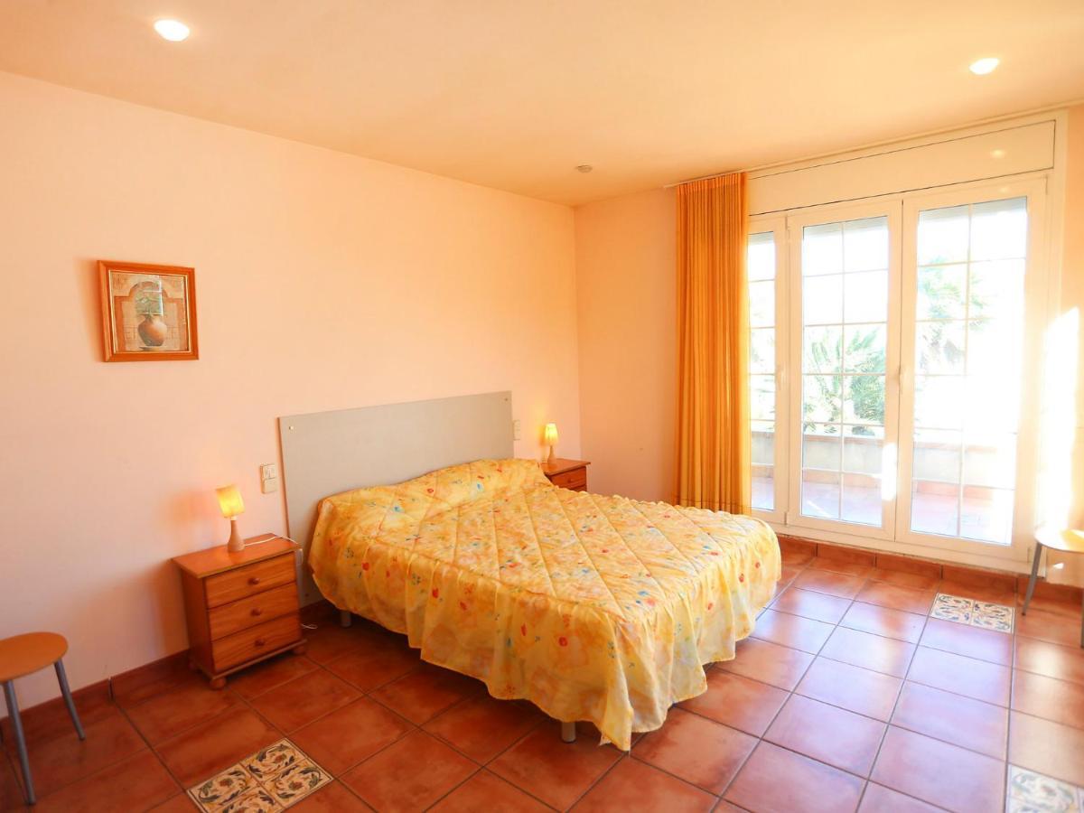 Villa Villa Caleta By Interhome Les Tres Cales Екстериор снимка